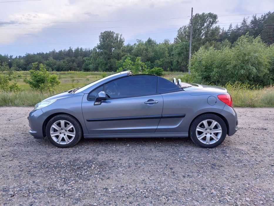 Peugeot 207 cc кабріолет