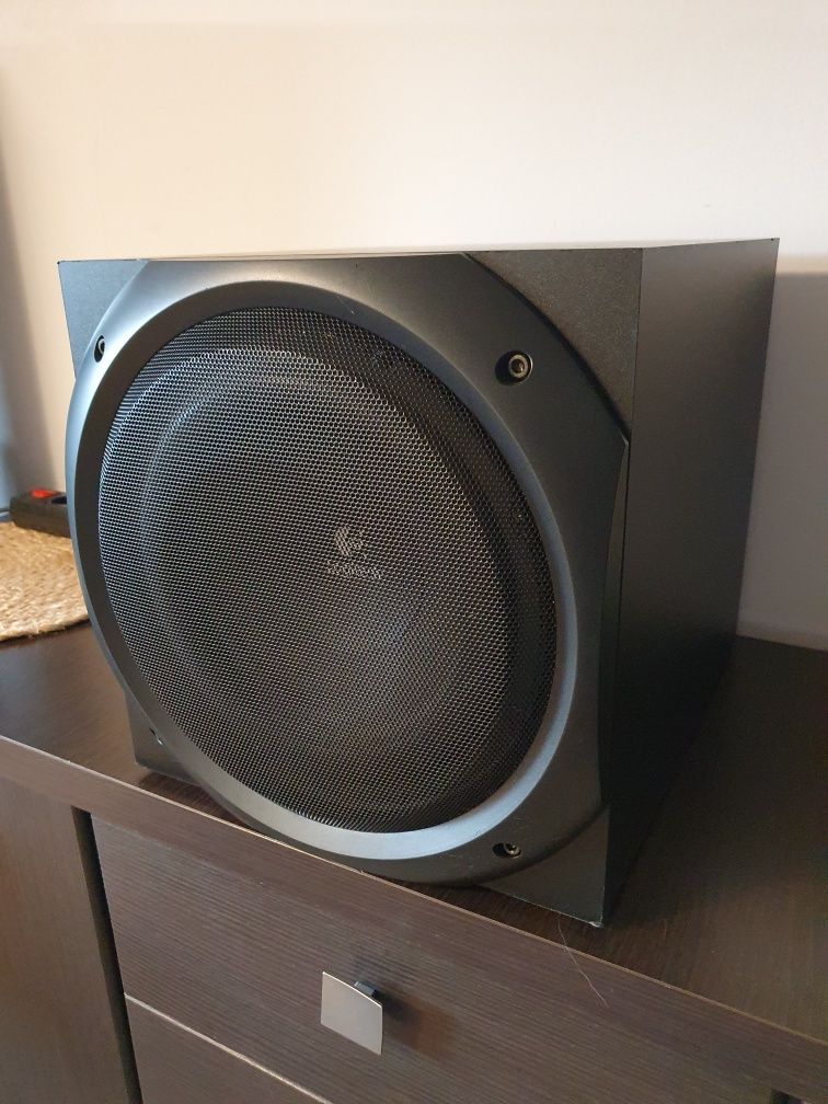 Logitech z5500 subwoofer w 100% sprawny