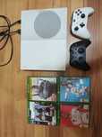Xbox One S + 2 pady + gry