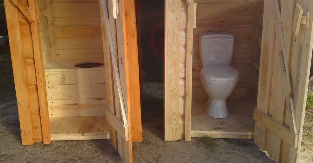 toaleta drewniana ogrodowa WC na działkę budowę wychodek sławojka