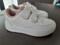 Sneakersy Sinsay 25
