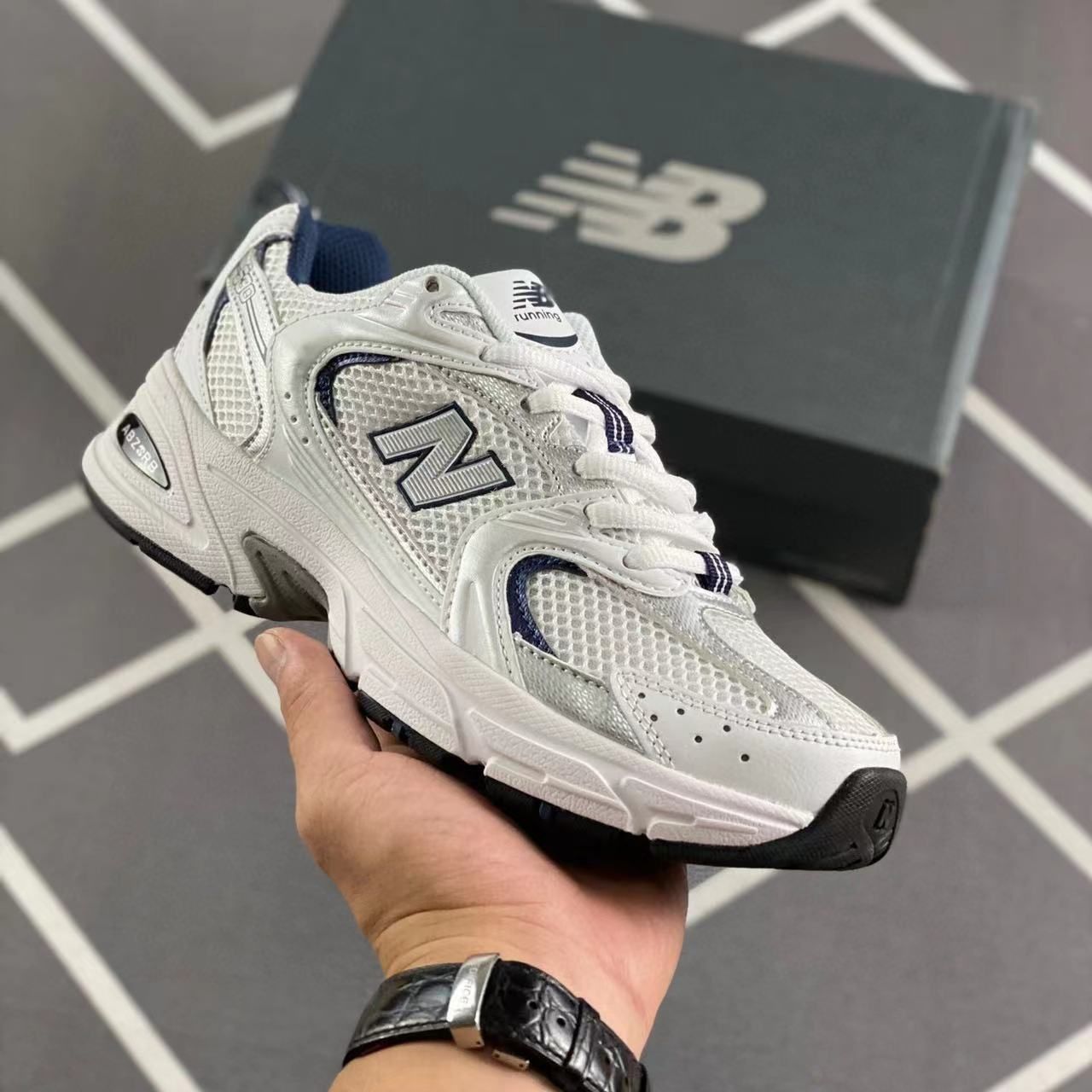 Краща ціна / new balance 530 / нюбаланс кросівки / без передоплати