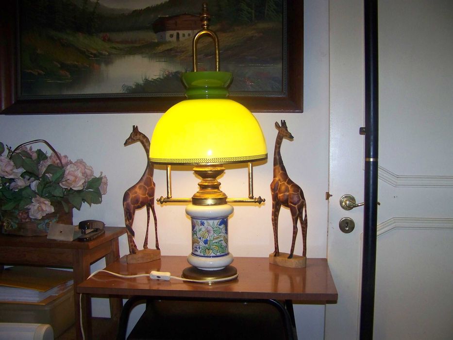 candeeiro de mesa antigo