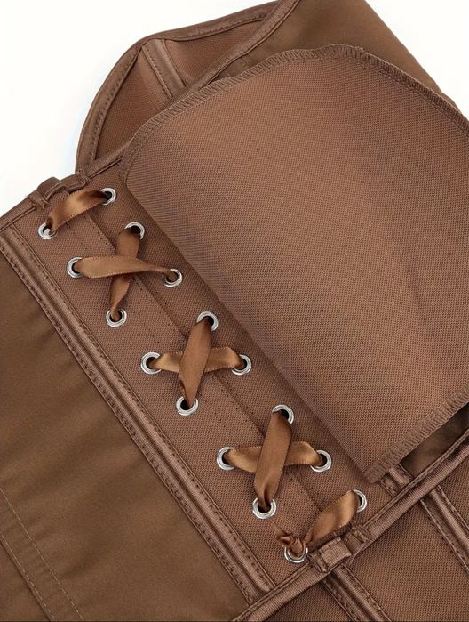 Корсет-топ у формі серця