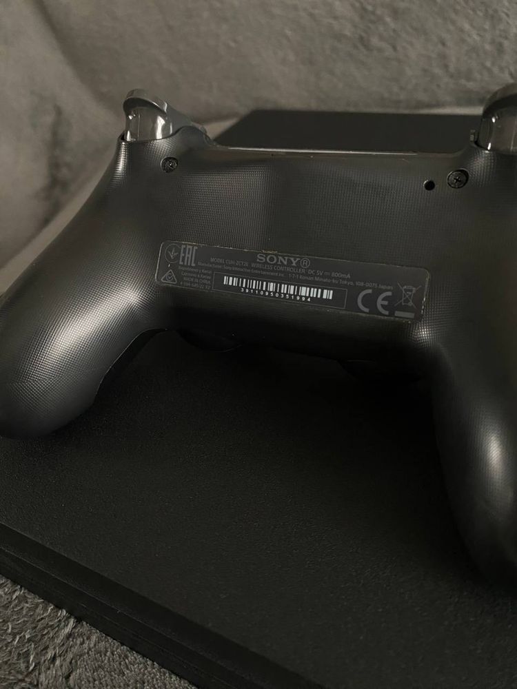 приставка ps4 pro 2 Tb