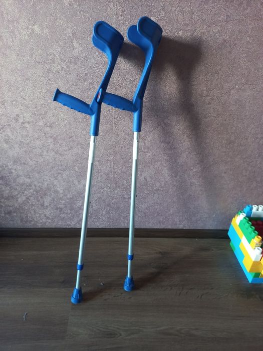 Продам костилі/милиці