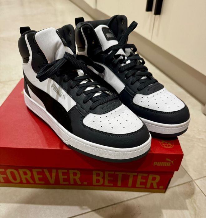 Всесезонні кросівки Puma