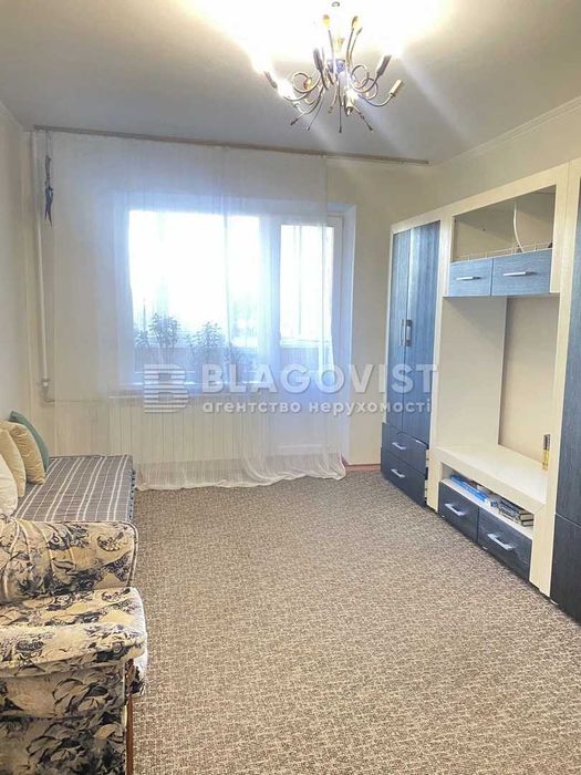 Програми - ТАК! Безготівка.  Продаж 3к квартири  вул. Ревуцького, 13