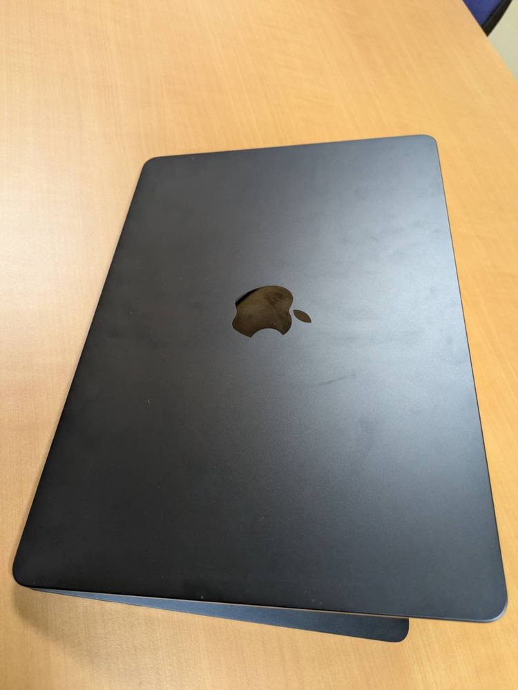 Apple MacBook Air Apple M2/8GB/256GB SSD/13.6" Midnight Blue