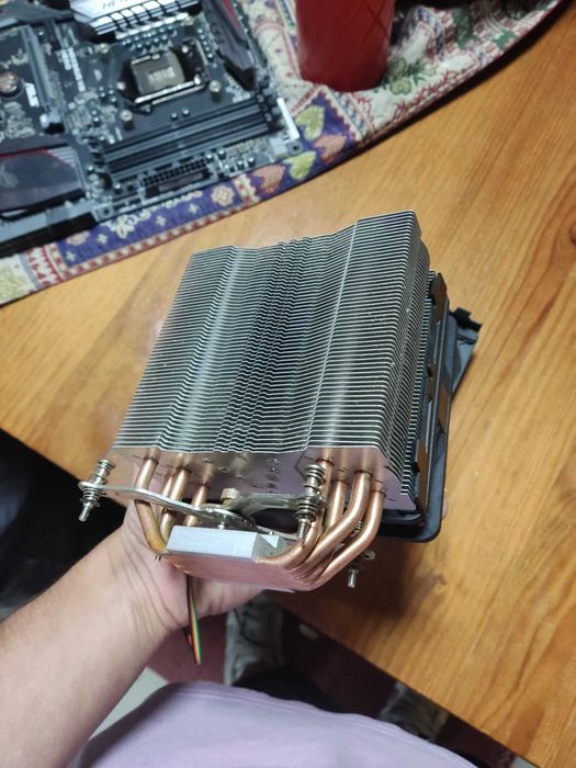 Intel i7 6700K + CoolerMaster Hyper 212X