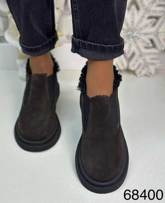 Жіночі шкіряні зимові черевики в кольорах