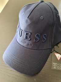 3 Bonés marca Guess novos e originais