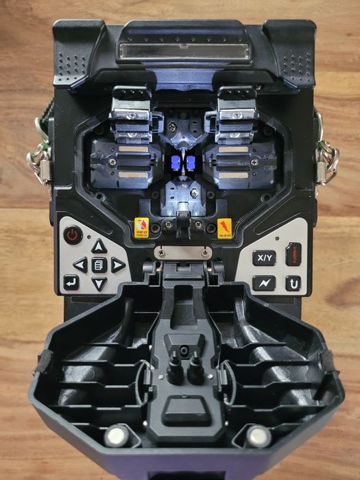 Spawarka światłowodowa SC T-208H