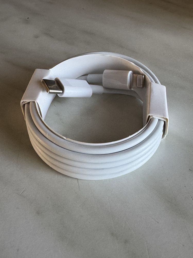 Nowy kabel USB-C - Lightning 1.5m
