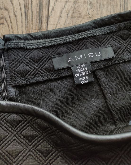 Czarna mini miniówka - rozpoczęcie roku szkolnego 38 święta