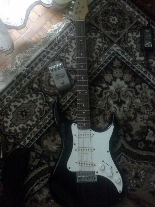 Електрогитара Polcraft BK (повний комплект)