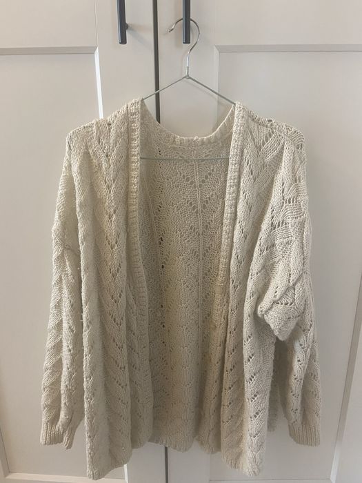 Kardigan sweterek kremowy