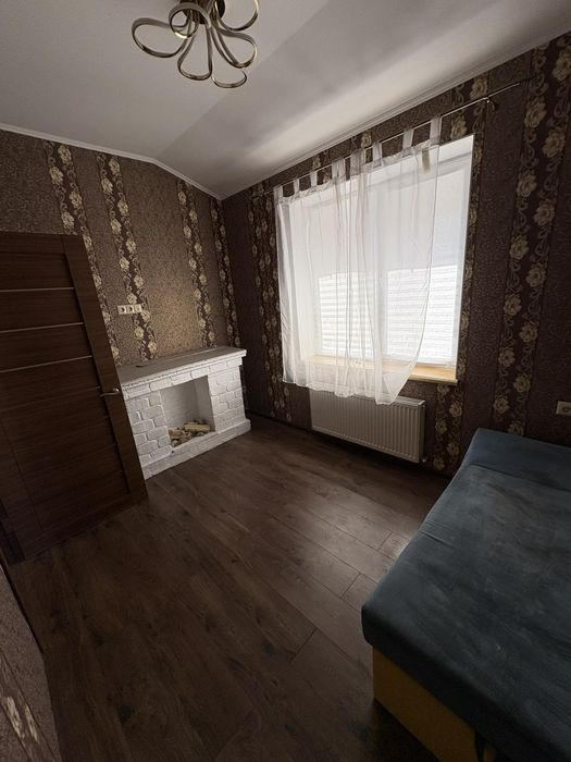 Сдам отличный дом 4 к 150 м Киевский район, можно с собакой большой !