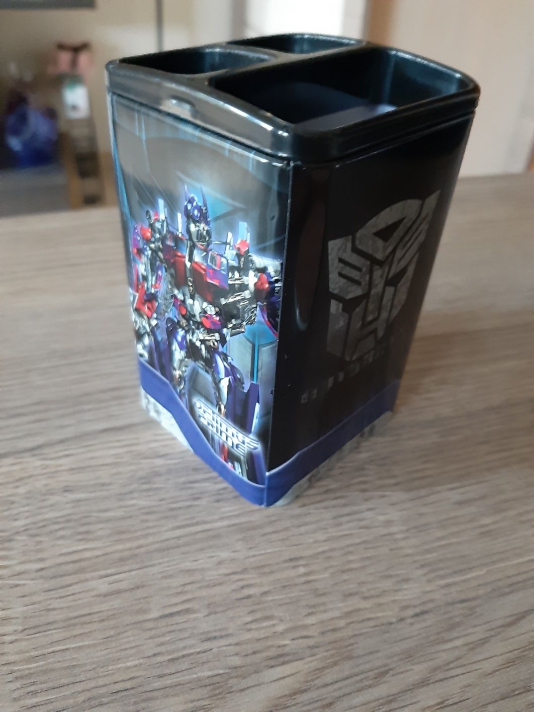 Optimus Prime pudełko metalowe 2007 kolekcja vintage robocop robot boh