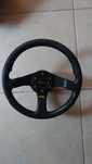 Volante Momo Corse em pele
