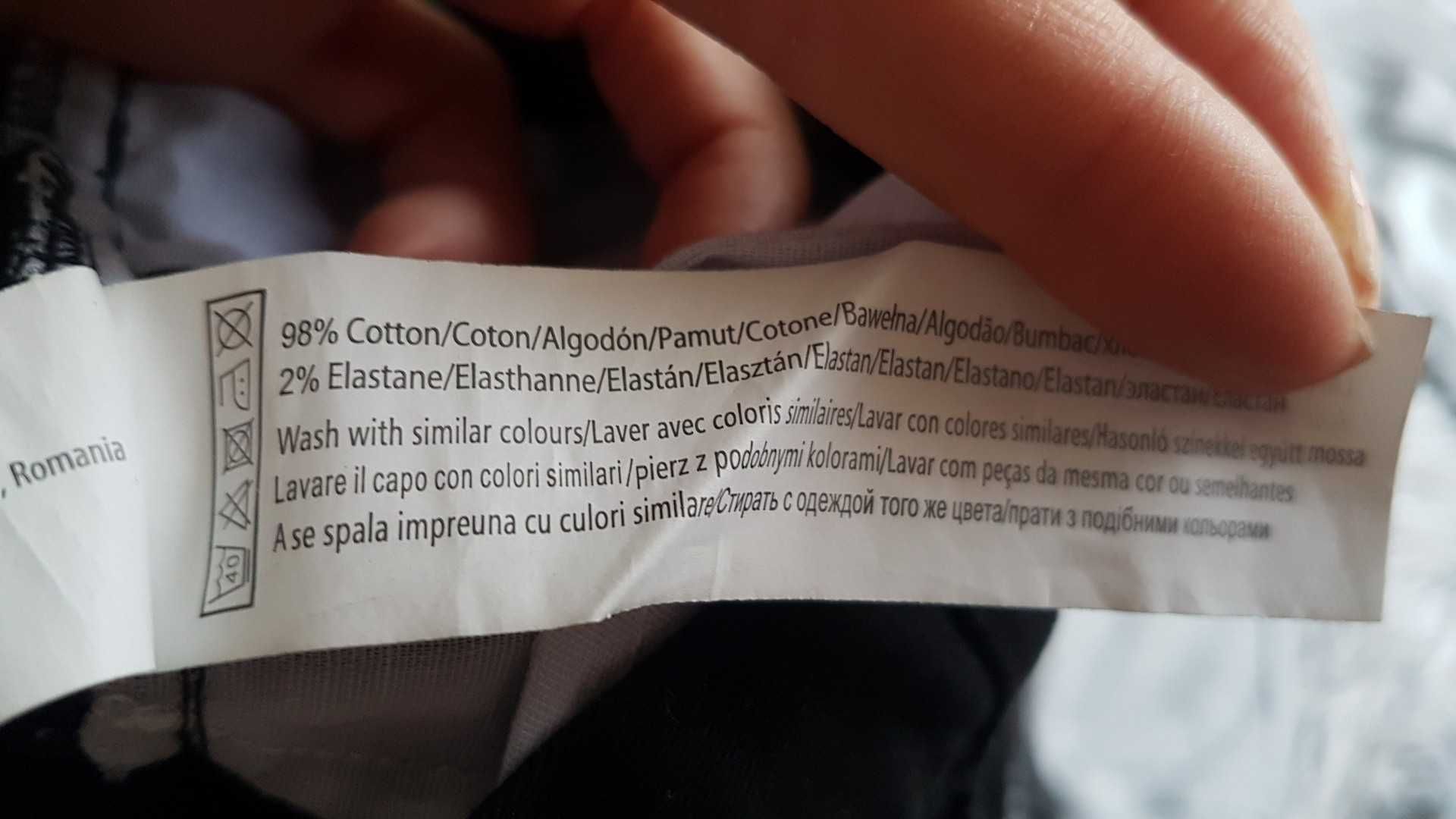 Czarne Jeansy dziecięce 104 cm