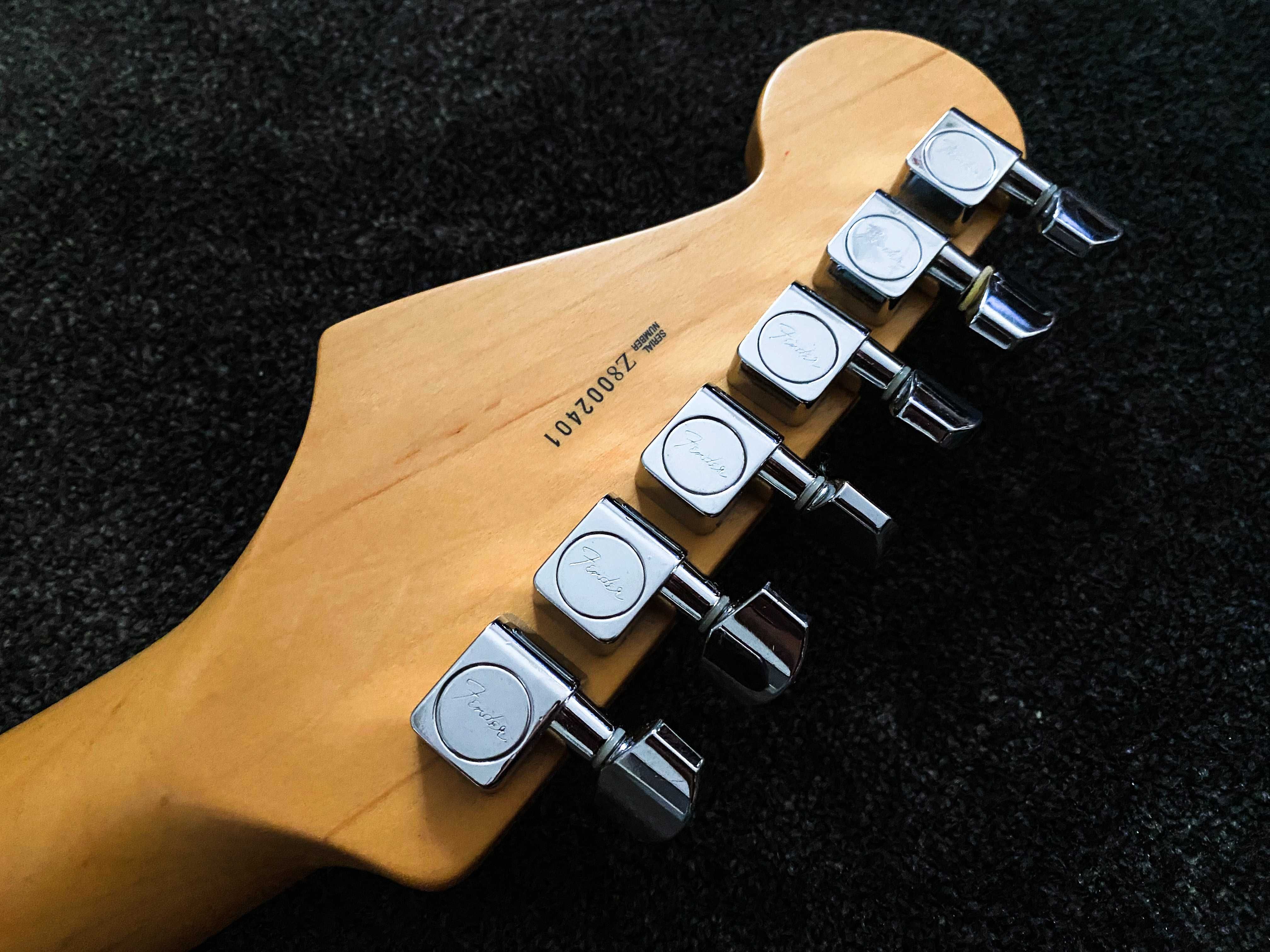 Fender American Standard Stratocaster 3-Color Sunburst 2008 + CASE