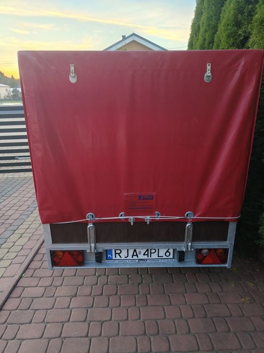 Przyczepka STIM z hamulcem najazdowym,praktycznie NOWA