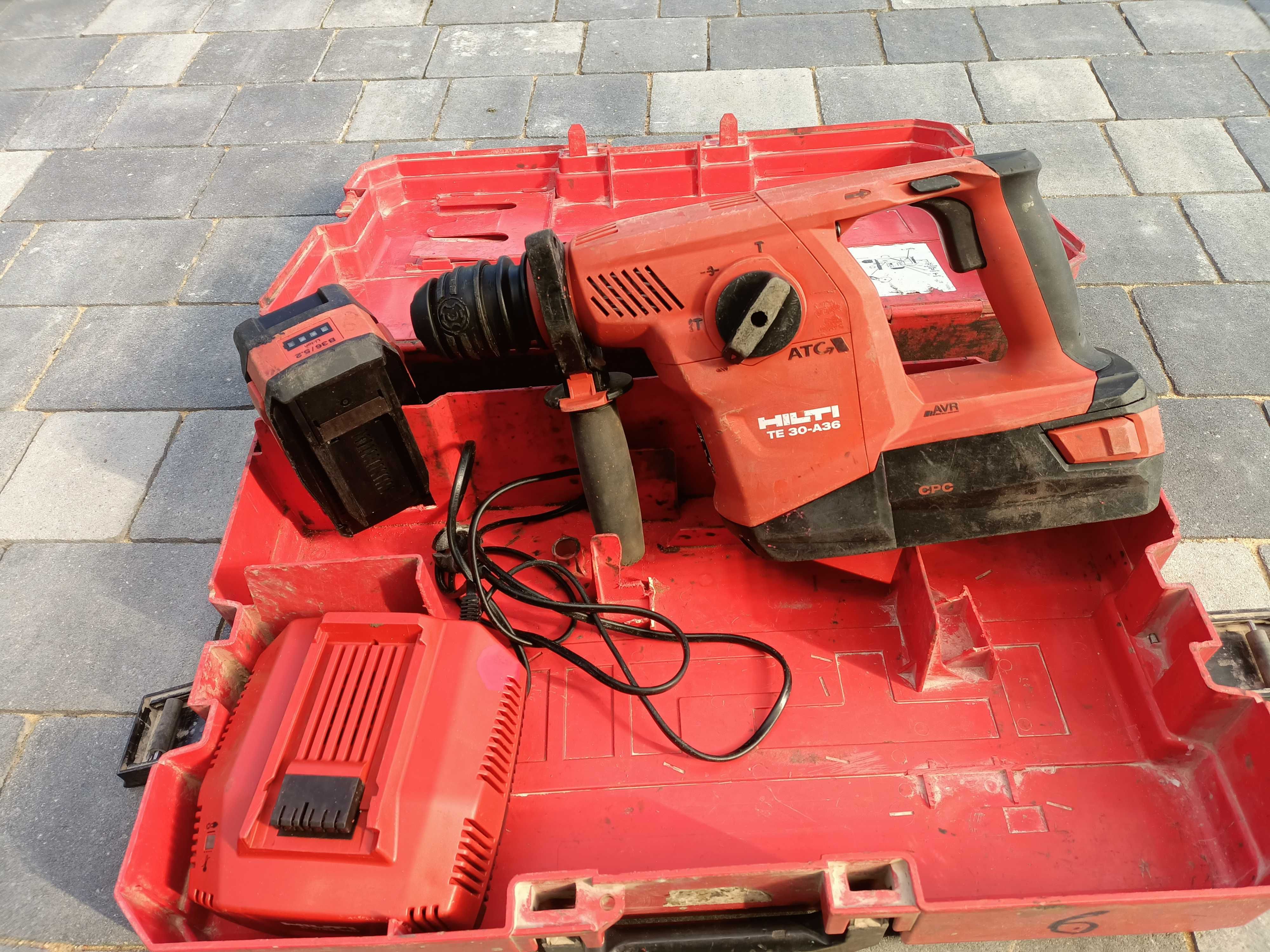 Sprzedam Hilti TE60-ATC AVR