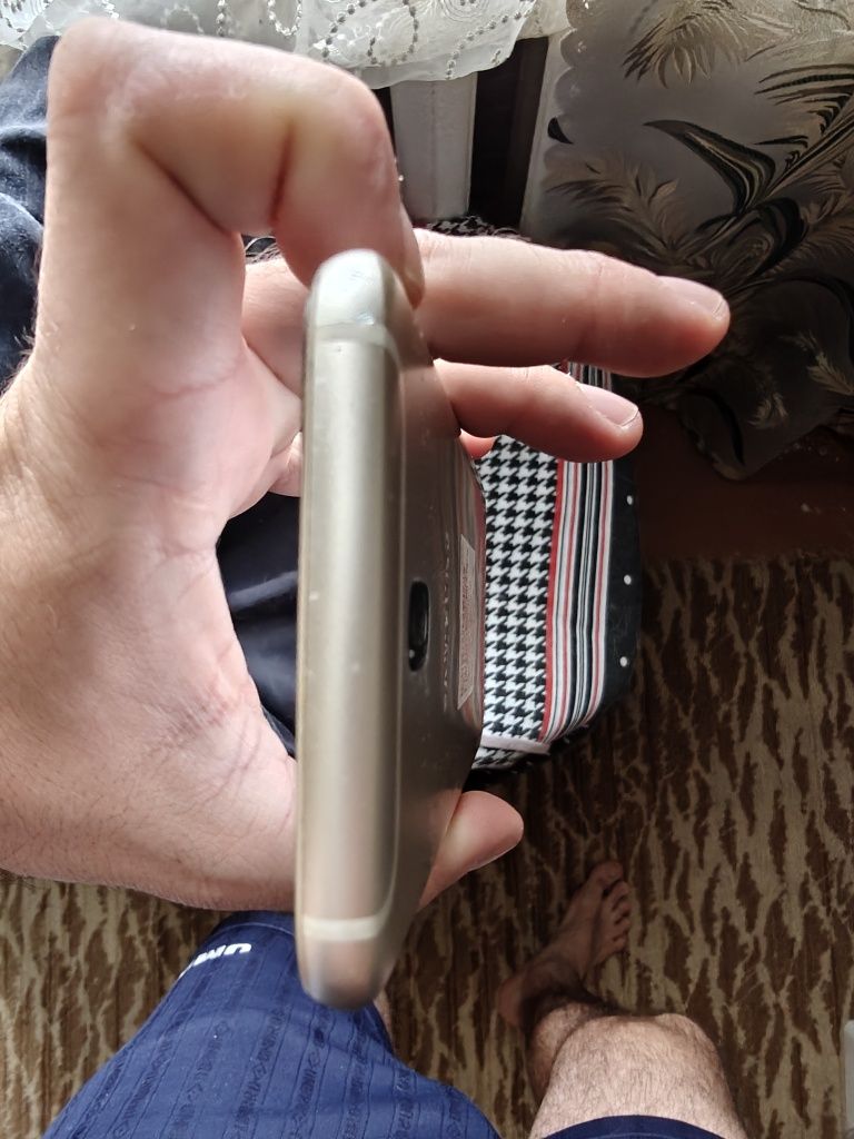 Samsung J7 (2017)
