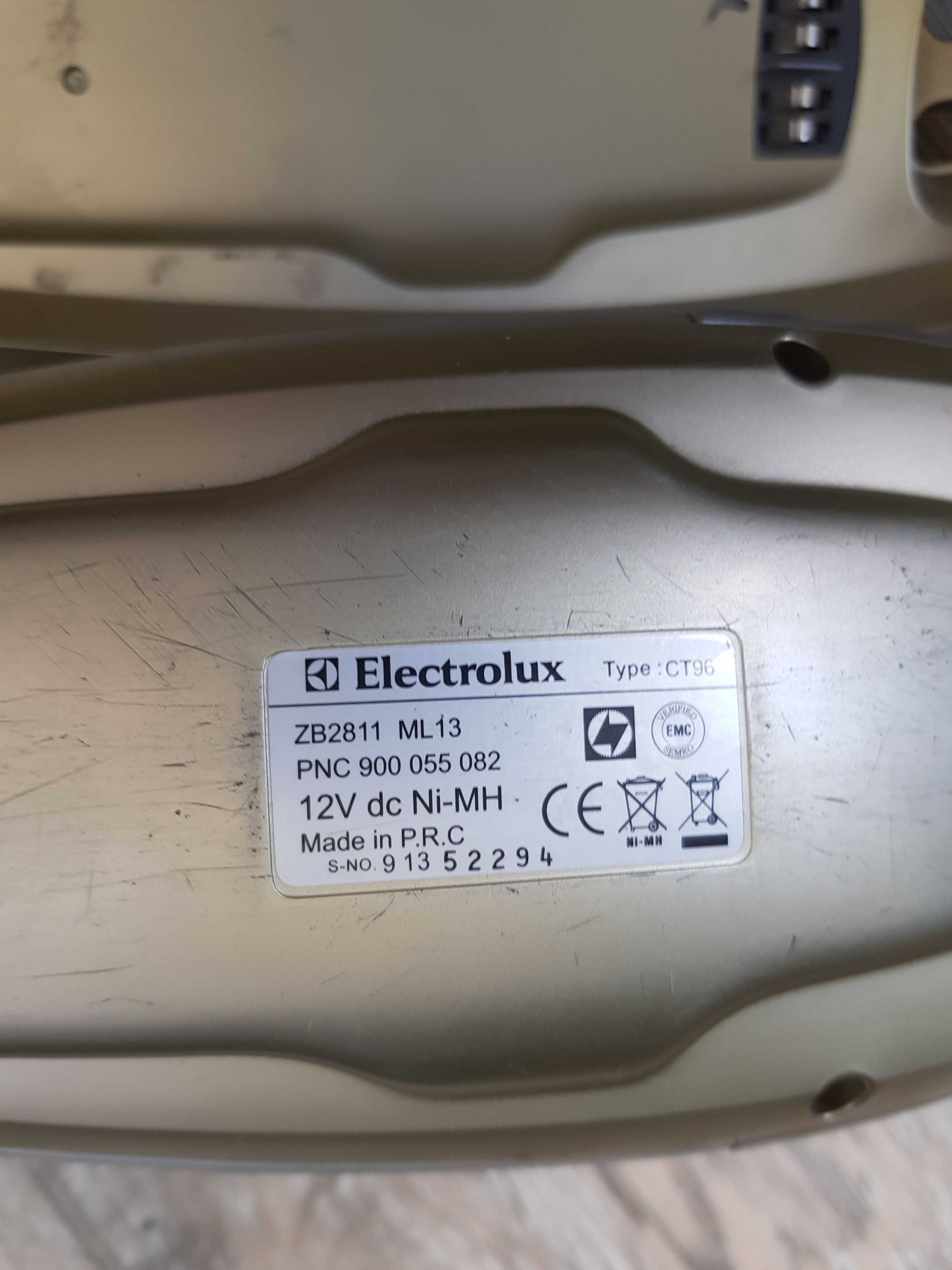 Акумуляторний пилосос ELECTROLUX ZB 2811