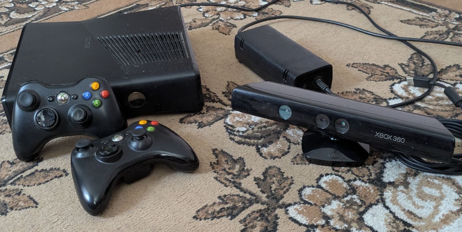 Приставка Xbox 360 Slim Freeboot