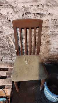 Krzesła do odnowienia 25 zł sztuka