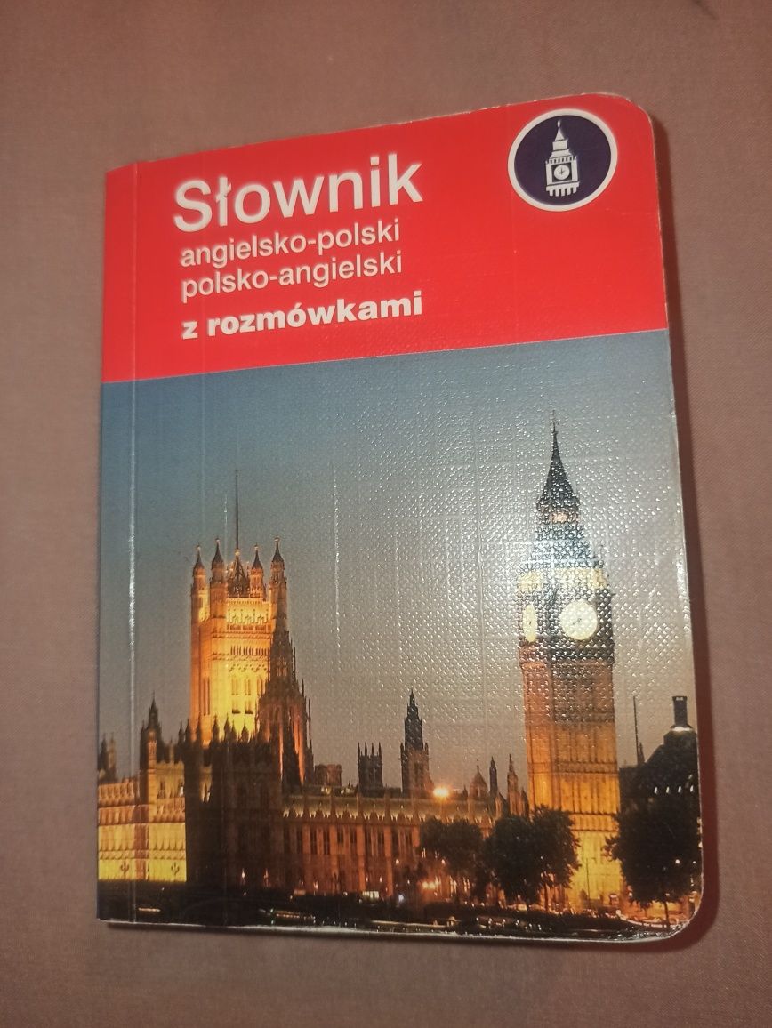 Słownik angielsko-polski z rozmówkami  Tadeusz J. Grzebieniowski