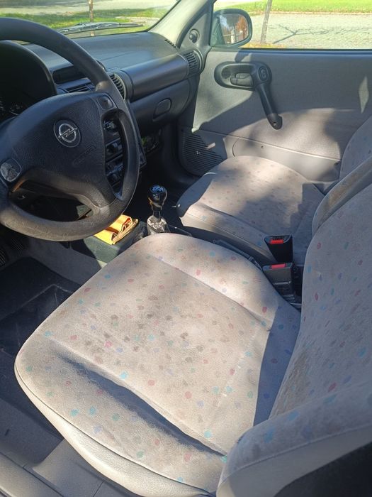 Opel Corsa B 1.0