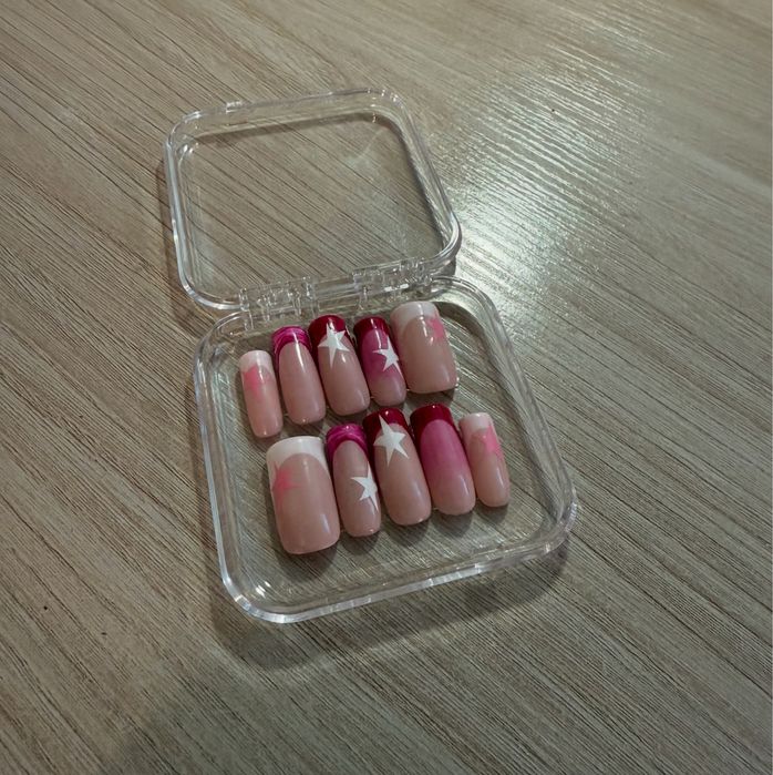 press on nails-opis!!
