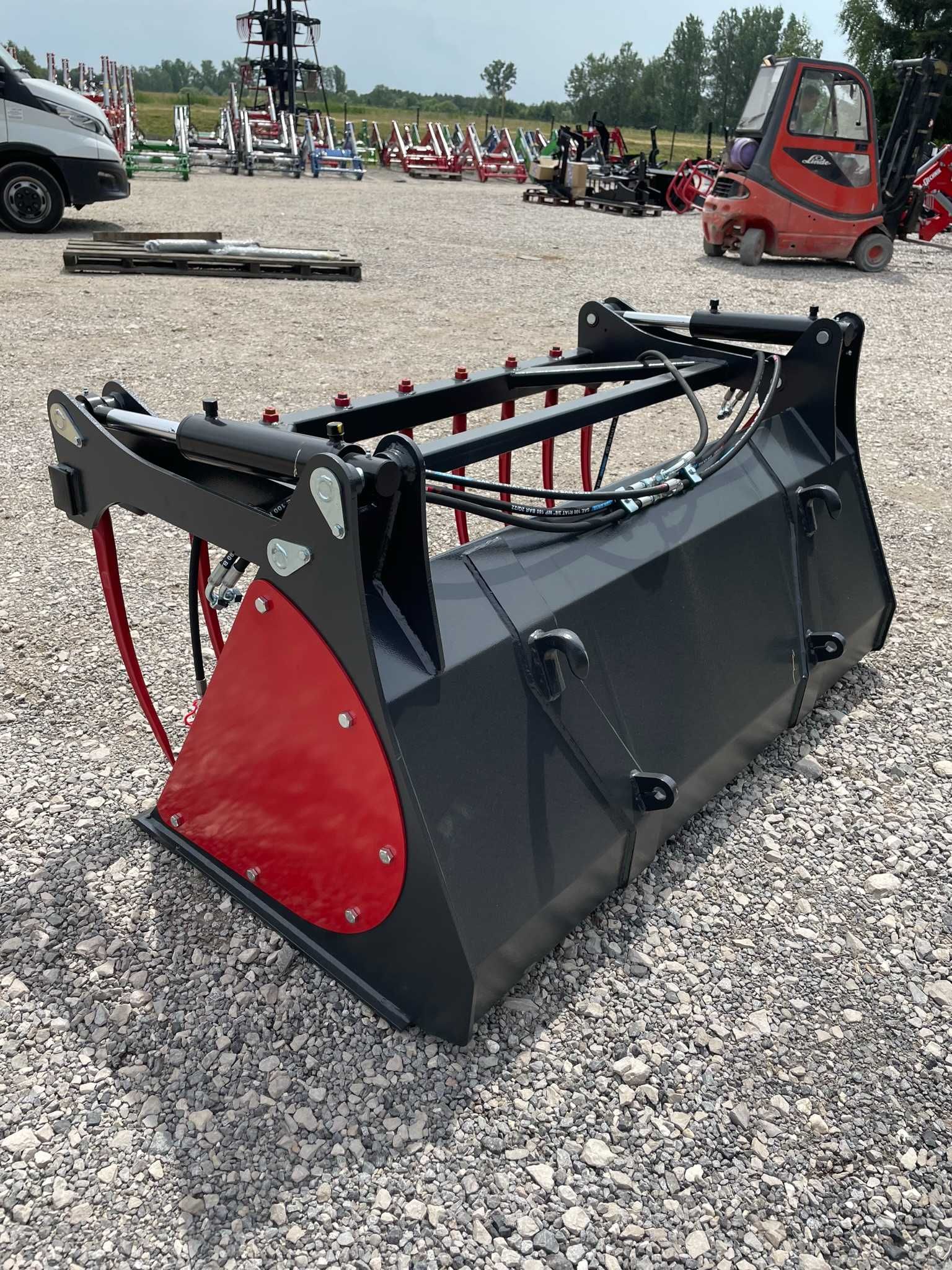 Łyżko Krokodyl Do Obornika Na Ładowacz Czołowy - METEL TECHNIK