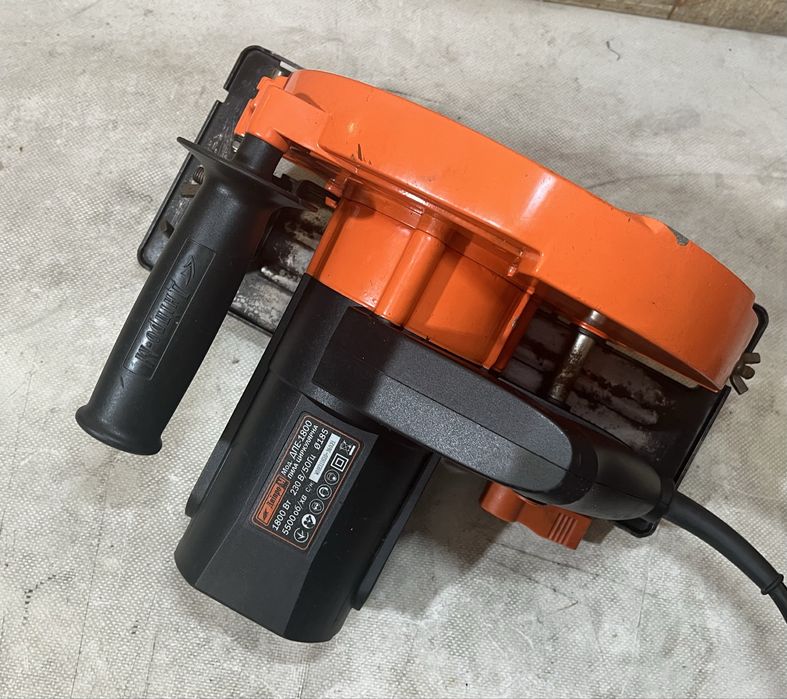 Дискова пила → Дніпро-М ДПЕ-1800 на 1.8 кВт. | Ø диску - 185 мм.