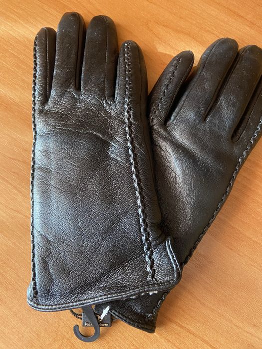 Перчатки женские кожа