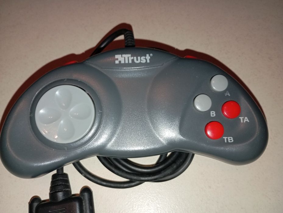 Trust Command and Primax Command64286456188419123