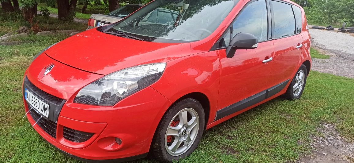 Продам renault scenic 1.5 дизель
