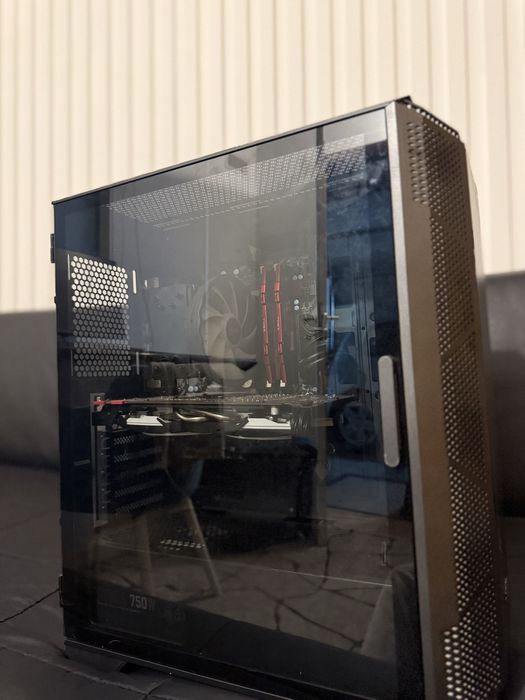 Torre Gaming / Venda