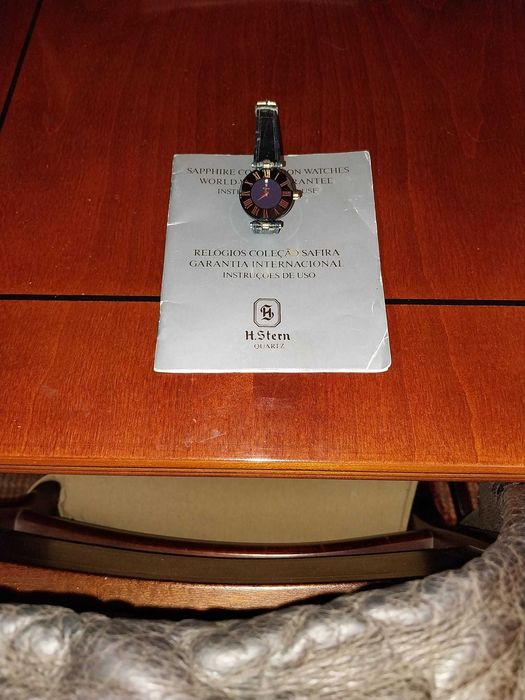 Relogio H. STERN, coleção SAFIRA com Garantia INTERNACIONAL