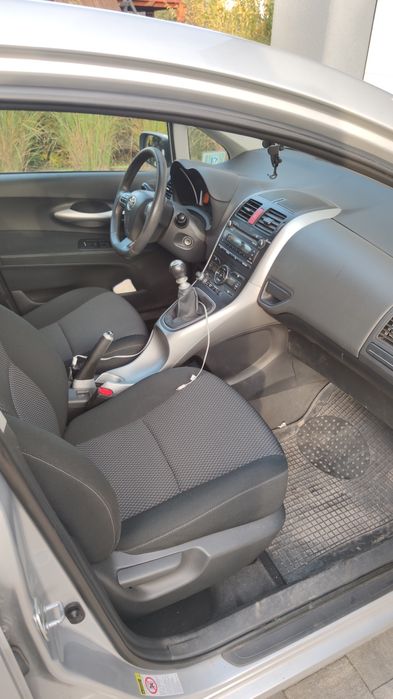 Toyota auris 1.4 polski salon