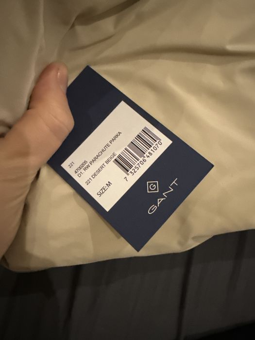 Довга вітрівка/ плащ gant . Новий. Розмір м