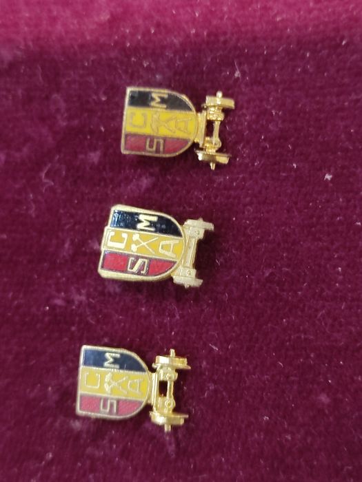 pin/emblema 3x do SC Mineiros Aljustrelense Aljustrel