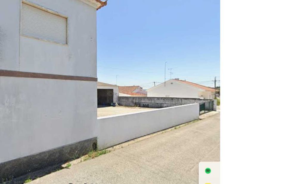 Moradia com terreno