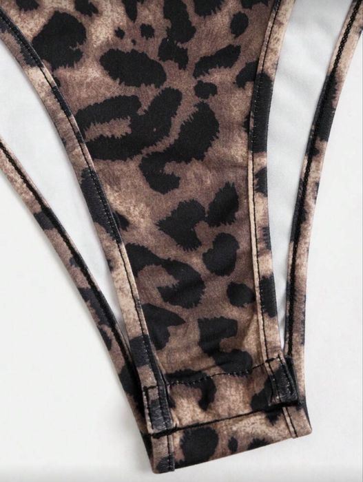 Леопардовий костюм в ідеальному стані боді і широкі штани