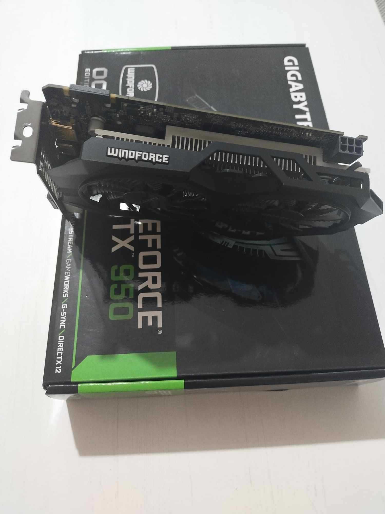 Karta graficzna GeForce GTX 950 2 GB GDDR5