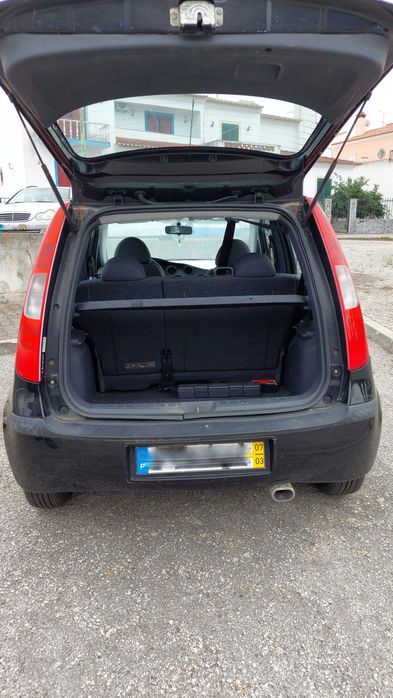 Mitsubishi Colt 1.1 2007 – Económico, fiável e em bom estado