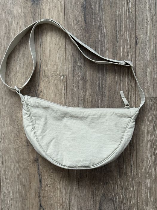 Сумка бананка uniqlo